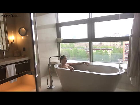 ❤️ Valtava babe runkkaa intohimoisesti pilluaan kylpyhuoneessa ❤❌ Porno at porn fi.vegasservice.ru ❌️❤